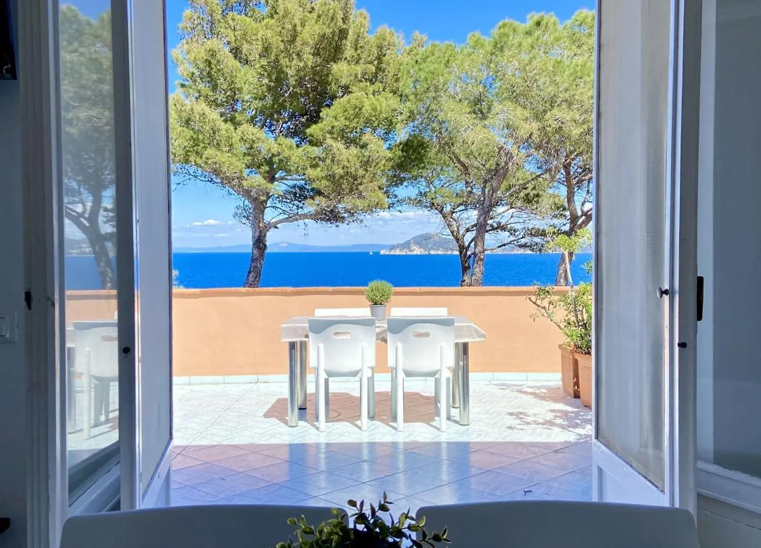 Residence Intur Marciana Marina  Italia