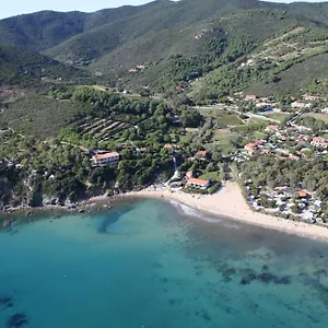Tallinucci Apartahotel
